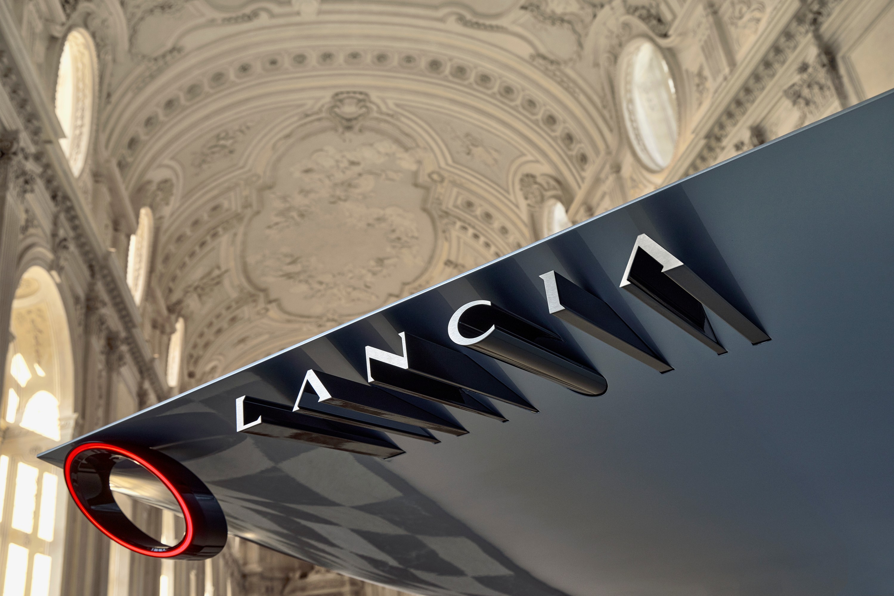 Lancia Rebranding: Lancia Pu+Ra Design