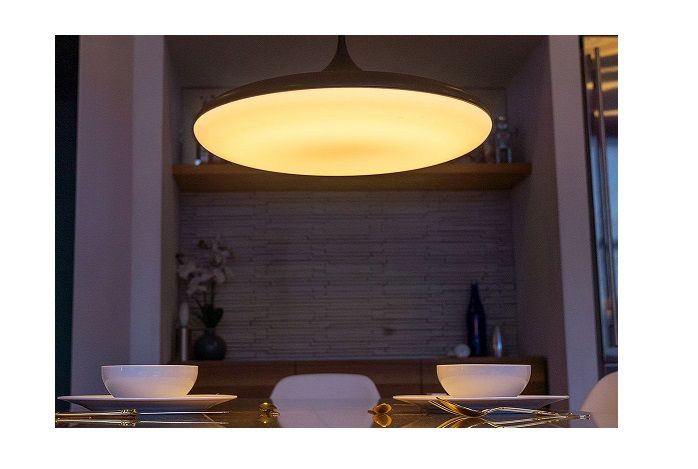 Plafoniere Philips Hue : Philips presenta la nuova plafoniera hue white ambiance hd