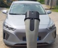 Guida ricarica auto elettrica: connettori, wallbox, AC/DC, tempi e costi