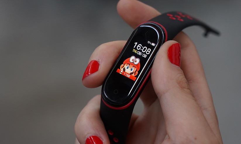 Risultati immagini per xiaomi mi band 4 confezione