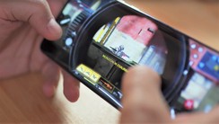 Top 6 smartphone stressati con 30 minuti di Call of Duty: consumi e vantaggi | Video